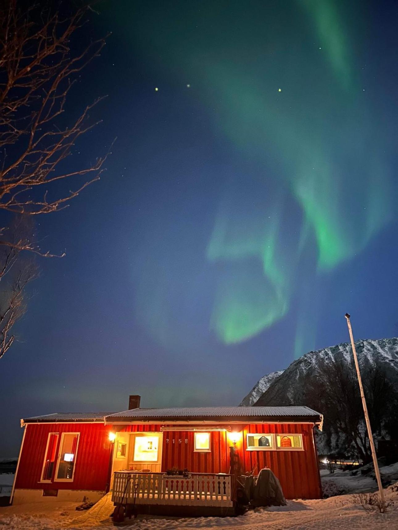 Midnattsolveien 3158,Sommarhusstrand Laukvik Lofoten Norway Экстерьер фото