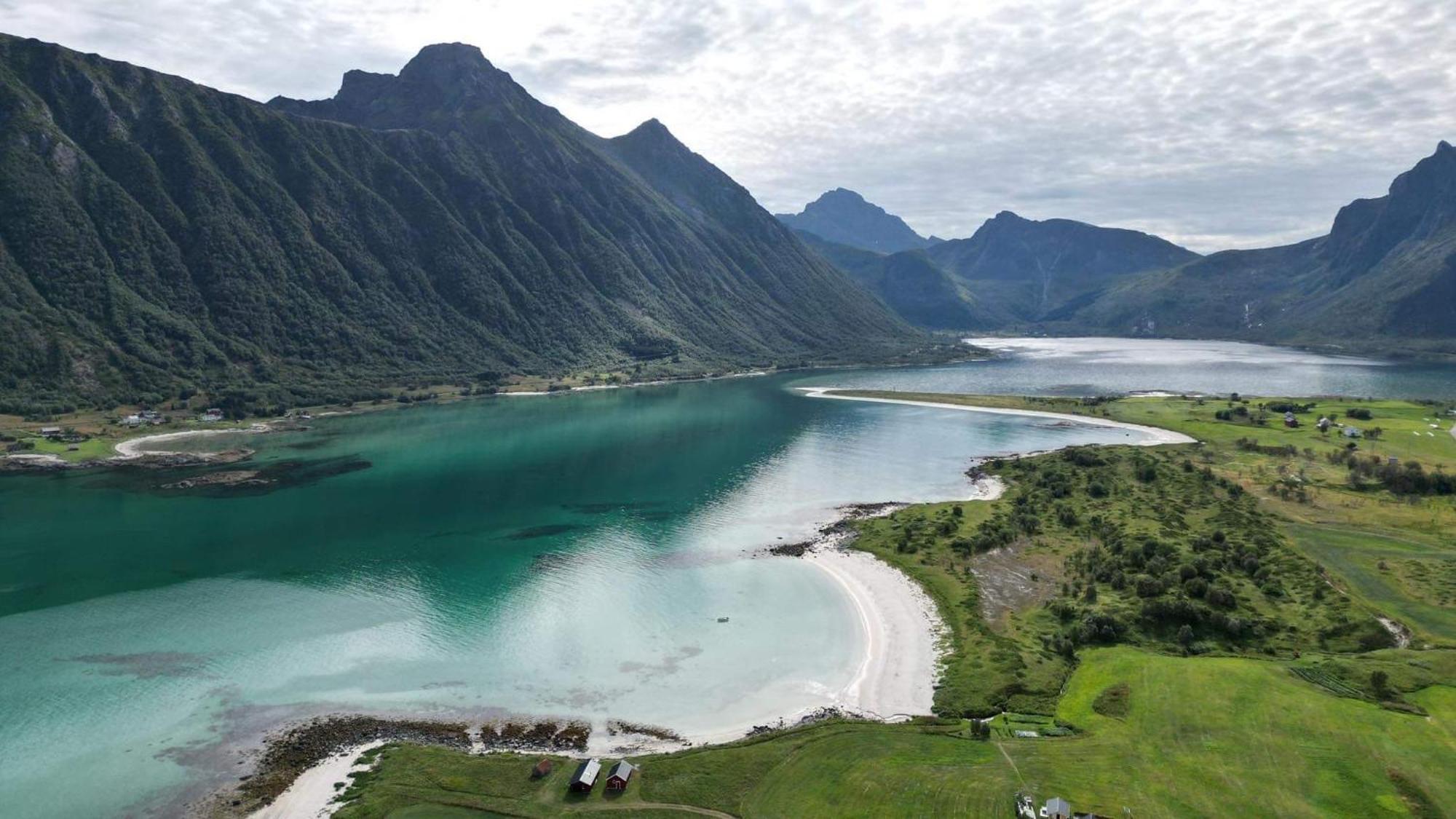 Midnattsolveien 3158,Sommarhusstrand Laukvik Lofoten Norway Экстерьер фото
