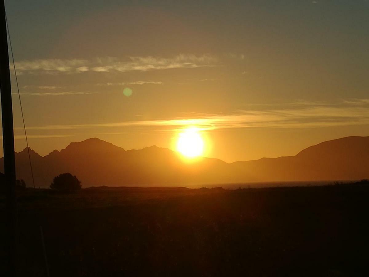 Midnattsolveien 3158,Sommarhusstrand Laukvik Lofoten Norway Экстерьер фото