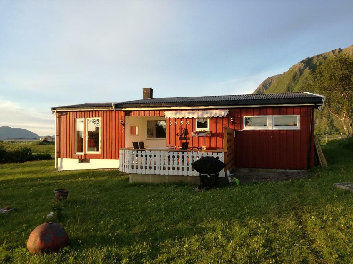 Midnattsolveien 3158,Sommarhusstrand Laukvik Lofoten Norway Экстерьер фото