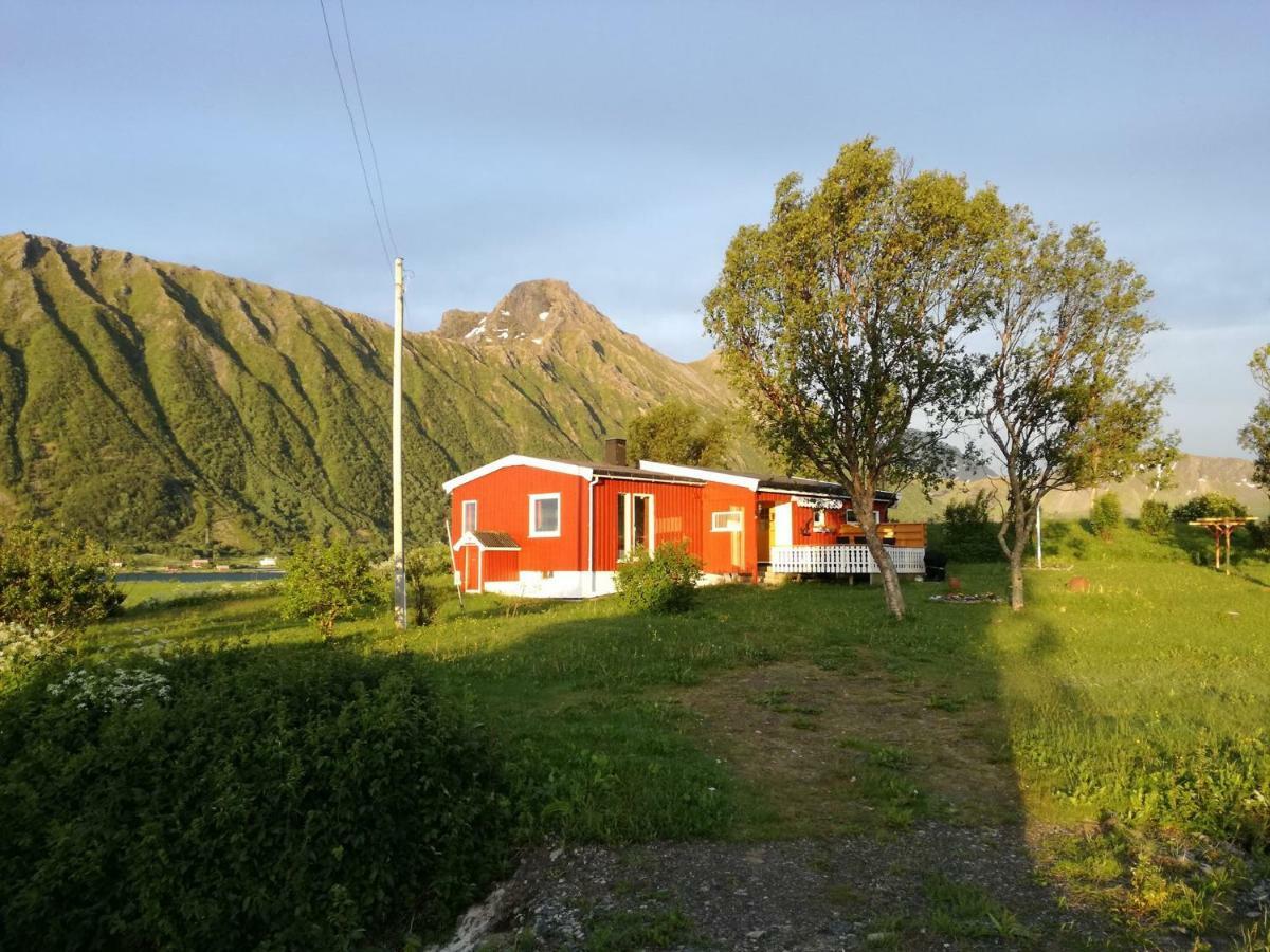 Midnattsolveien 3158,Sommarhusstrand Laukvik Lofoten Norway Экстерьер фото