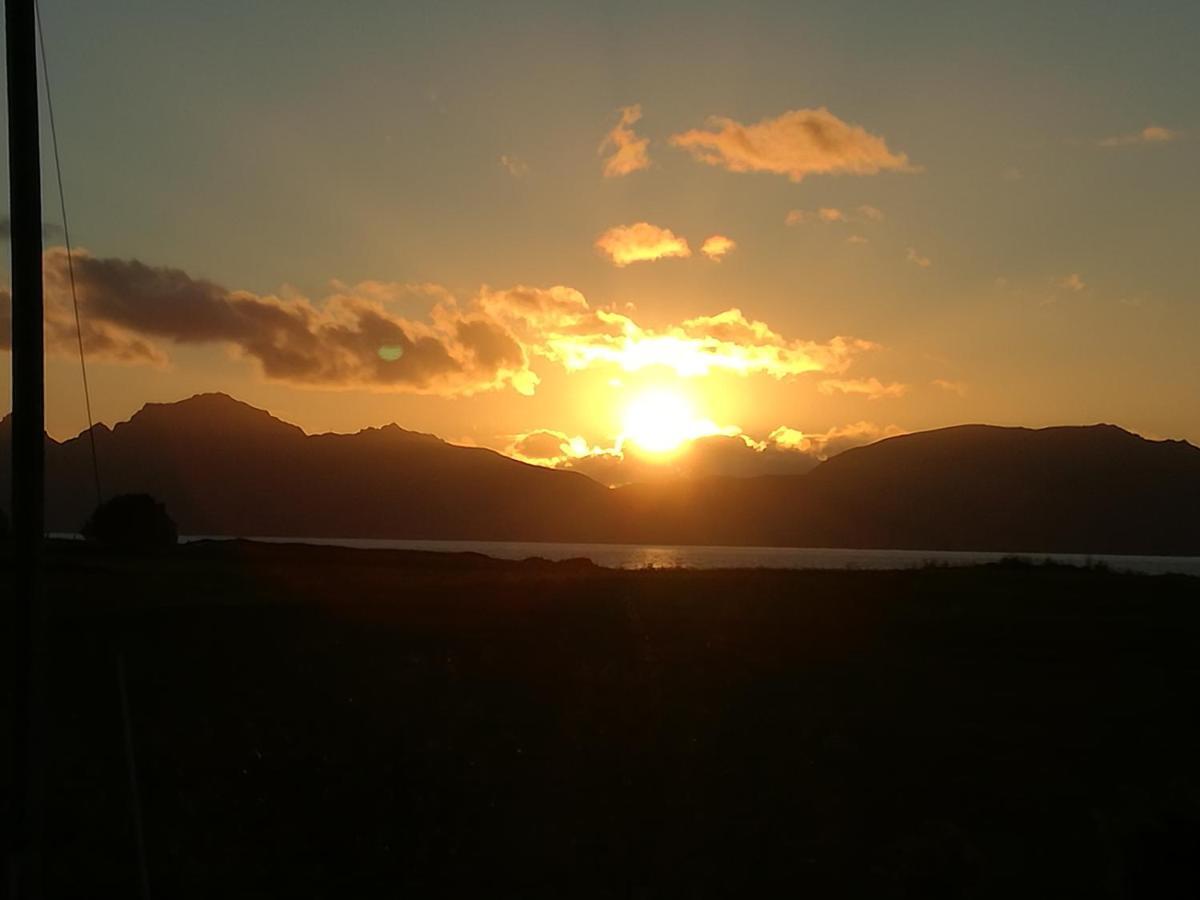 Midnattsolveien 3158,Sommarhusstrand Laukvik Lofoten Norway Экстерьер фото
